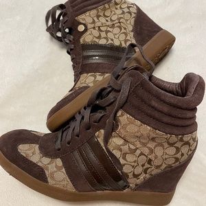 Coach  Alara signature hidden wedge